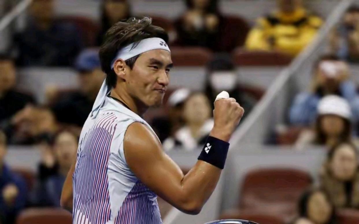 场内飞球判 场内飞球判