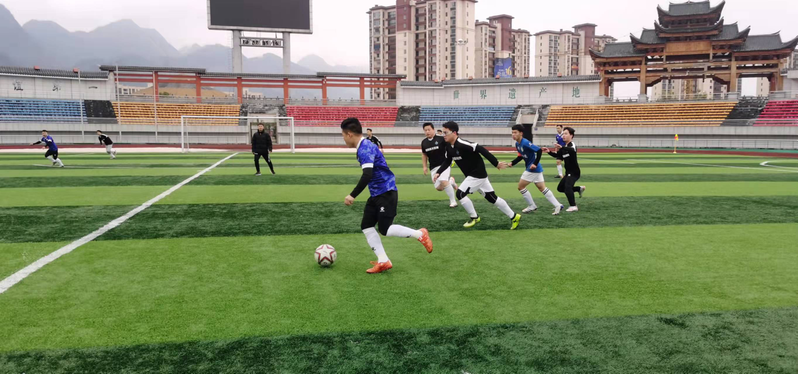 无安打或完 无安打或完